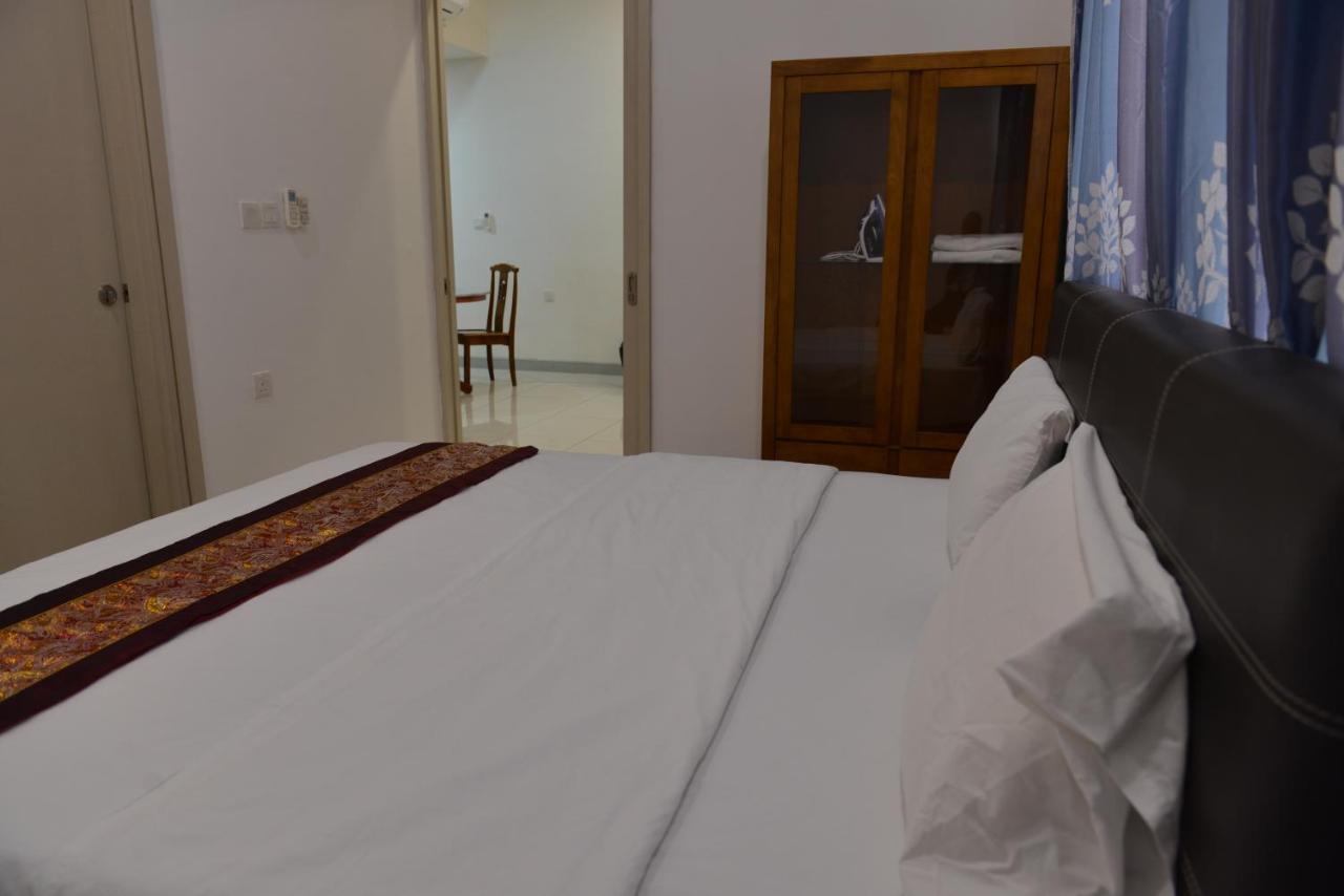 My Daily Homestay - Miri Times Square Экстерьер фото
