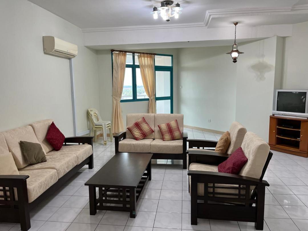 My Daily Homestay - Miri Times Square Номер фото