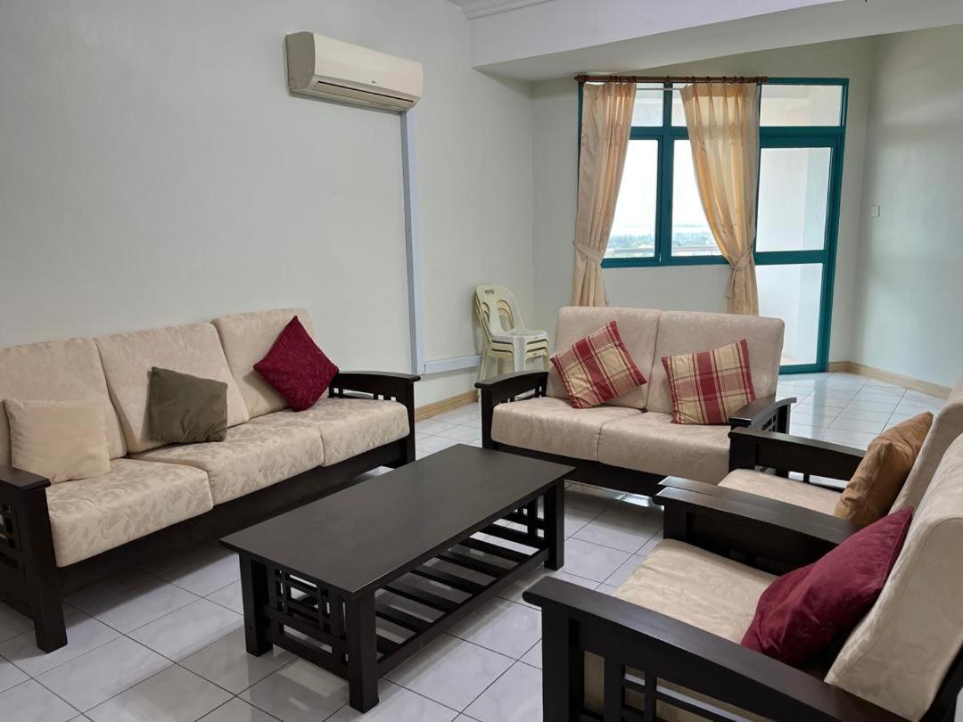 My Daily Homestay - Miri Times Square Номер фото